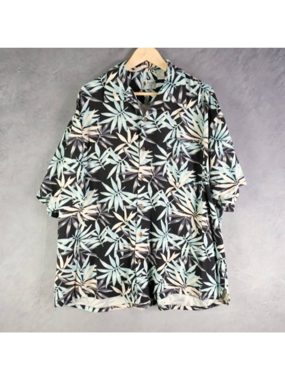 Vintage Silk Shirt Men's 2XLT Black Floral Hawaiian Button Up Vintage